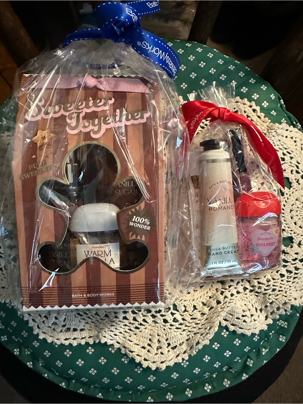 2-NEW Bath & Body Gift Packs